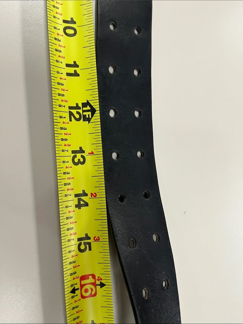 Dickies Black Double Prong Leather Work Belt size small 30-32